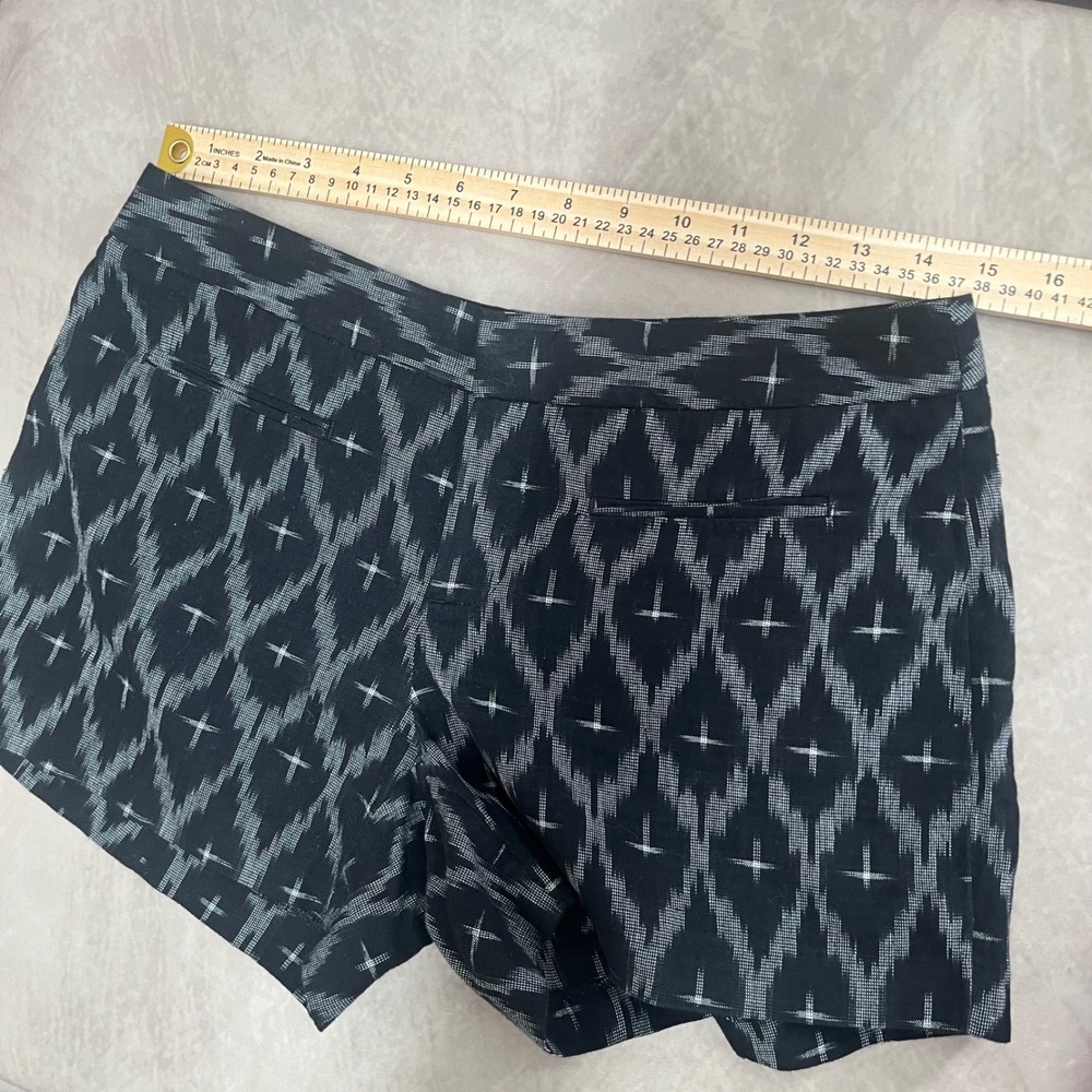 Gap 100% Cotton Ikat Shorts Womens Size 0 Black White Casual Summer Boho - Picture 7 of 9